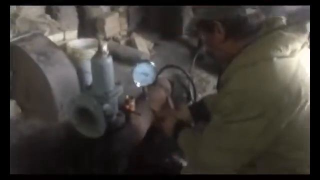 Регулировка предохранительного пружинного клапана ( подрывной клапан ) смотреть онлайн