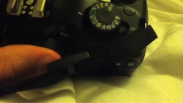 Canon EOS 1100D First Look смотреть онлайн