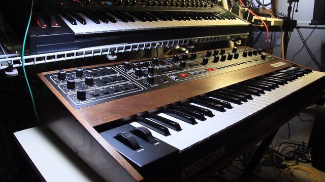 Sequential Prophet 5 rev4 - 5 Part Invention :: Experimental Synth смотреть онлайн