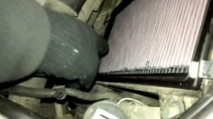 Как заменить воздушный фильтр Porsche Cayenne [Порше Кайен]