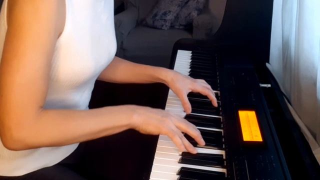 У Чёрного моря смотреть онлайн