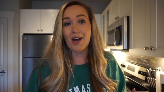 HOLIDAY NUTPODS COFFEE CREAMER TASTE TEST // CHRISTMAS DECORATE WITH ME + TARGET CHRISTMAS DECOR смотреть онлайн