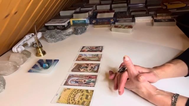 Как Вселенная говорит с Вами? Подсказки и знаки для Вас. смотреть онлайн