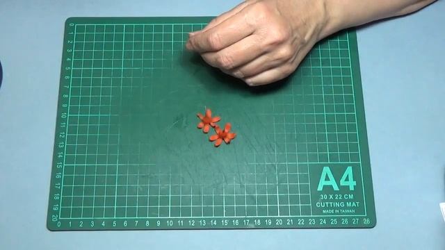 ГИАЦИНТ ИЗ ХОЛОДНОГО ФАРФОРА. (HYACINTHUS)