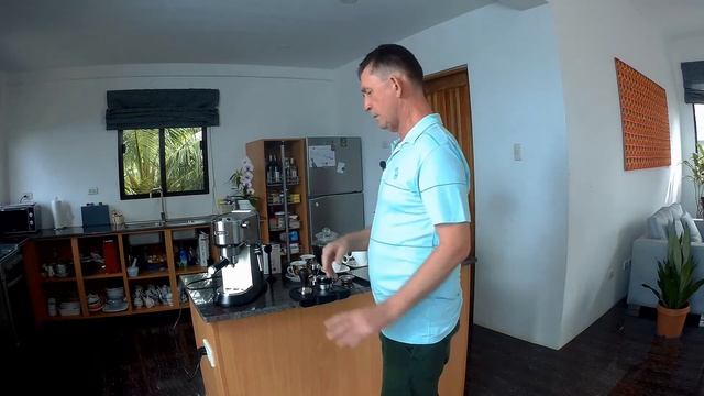 De'Longhi Dedica EC685 - How to program смотреть онлайн
