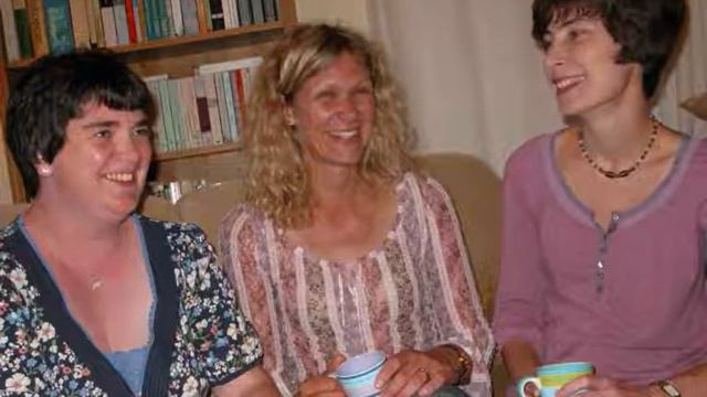 Beethoven Minuet and Trio No6: The Hayward Trio