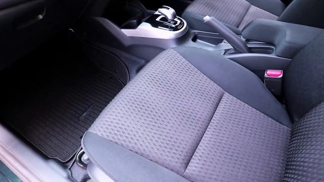 Honda Fit Hybrid F "Confort Edition" : Green смотреть онлайн