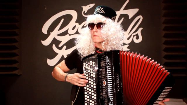 Camila Cabello - Havana (ft. Young Thug)| BAYAN COVER /Accordion Music