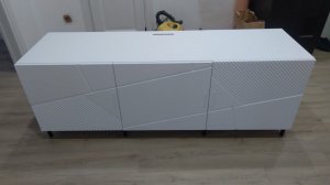 Купили тумбу под телевизор, изготовленную на заказ
