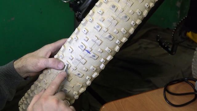Замена шипов на зимних покрышках VeeTire SNOW SHOE XL смотреть онлайн