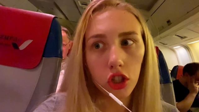 УЖАСНО БОЮСЬ ЛЕТАТЬ! Влог: КАК Я ВЫЖИЛА 9 часов в САМОЛЕТЕ! ЛЕТИМ из САНКТ-ПЕТЕРБУРГА в КИТАЙ! смотреть онлайн