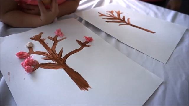 Аппликация из рванной бумаги "Цветущие дерево" смотреть онлайн