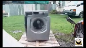 бешеная стиральная машина и всё сломалось