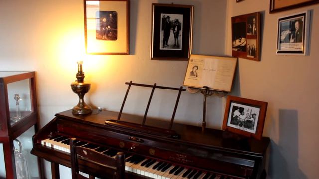 Sala Histórica Museo Claudio Arrau León смотреть онлайн