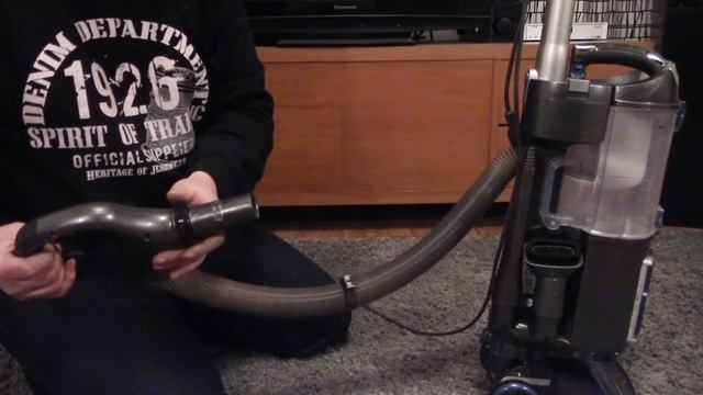 Shark NV340 With The New Sebo Motor смотреть онлайн