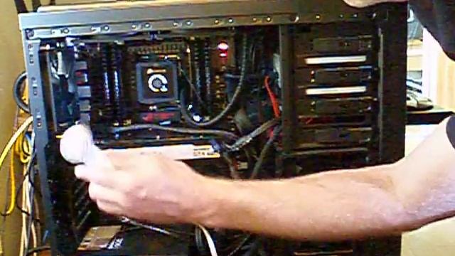 Asus Rampage IV Extreme ROG Motherboard Won't Boot - Post смотреть онлайн