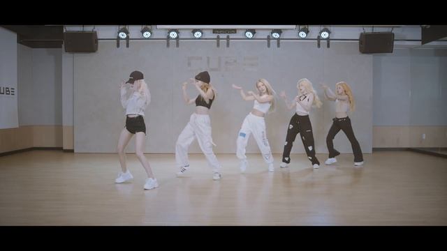 (G)I-DLE - NXDE Dance Practice
