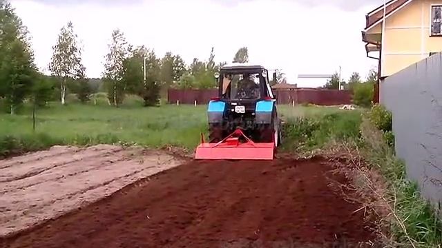 Запуск почвофрезы для трактора МТЗ-82.1 смотреть онлайн