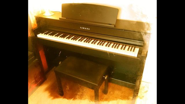 Improvisation Piano Son HD - Yamaha CLP 545 смотреть онлайн