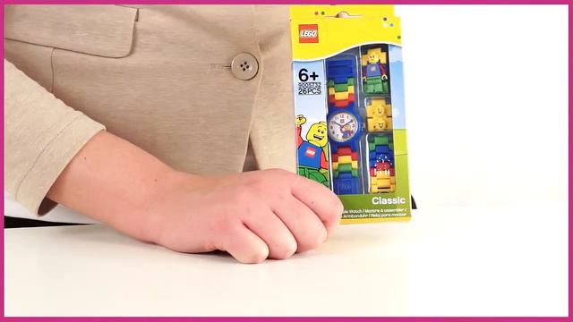 Lego Часы с минифигуркой на ремешке 9005732) смотреть онлайн