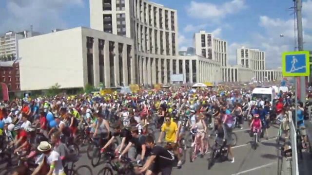 старт велопарада 2016 вокруг садового кольца смотреть онлайн
