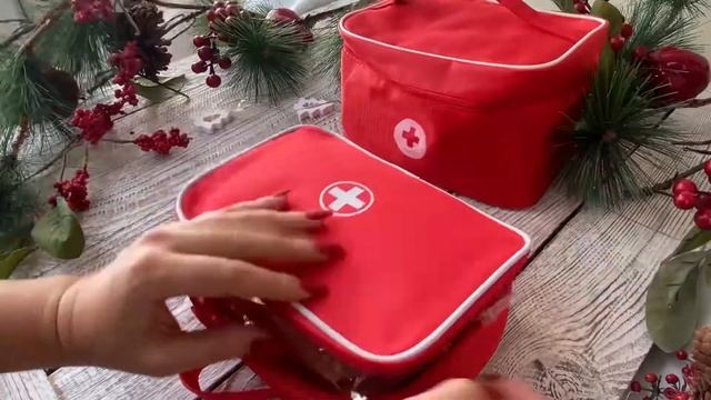 Два набора доктора Играем в доктора/стоматолога деревянный в чемодане смотреть онлайн