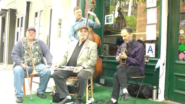 "SOME OF THESE DAYS": The EarRegulars: JON-ERIK KELLSO, JOHN ALLRED, JOE COHN, NEAL MINER (5.16.21) смотреть онлайн