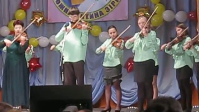 Ансамбль скрипачей Школы искусств №1 г.Краматорска. смотреть онлайн