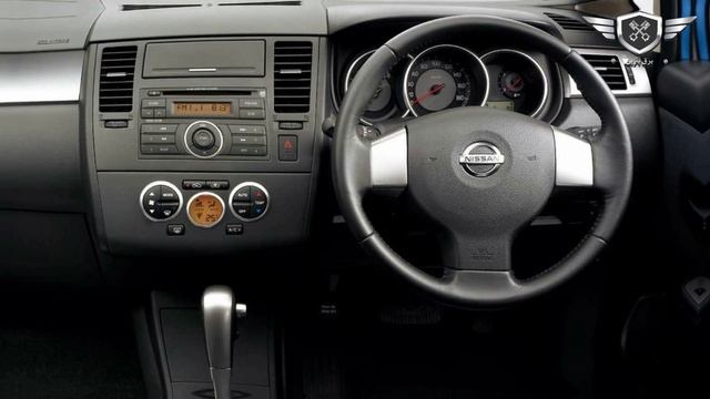 شاهد اهم مميزات وعيوب نيسان تيدا | 2013 - 2006 nissan tida review смотреть онлайн