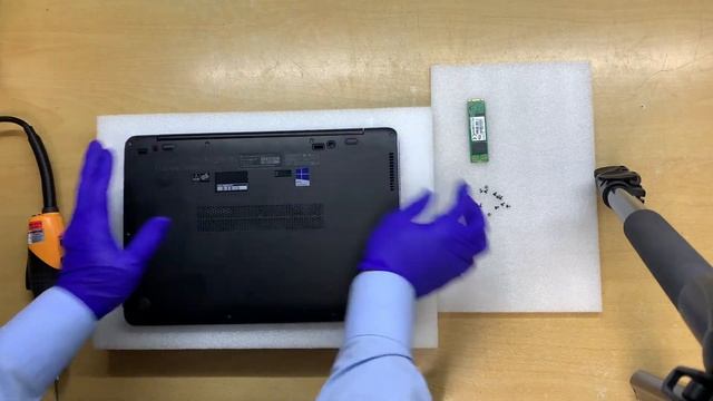 HP EliteBook Folio G1 SSD업그레이드 смотреть онлайн