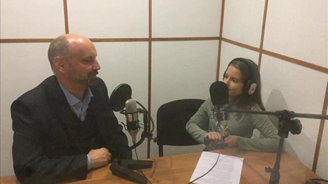 Дети о профессии - Директор школы будущего - Алексей Викторович Голубицкий смотреть онлайн