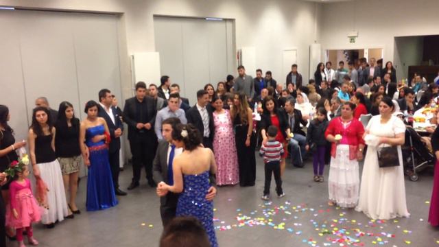 Assyrian Nuwell Benyamin Slow @ Engagement 21/04/2013 Seni Seviyorum & Neyleyim Sen Yoksan