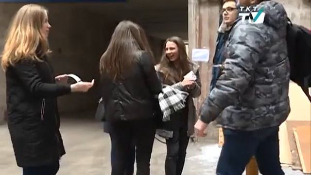 Мобильная лаборатория проверила студентов на ВИЧ смотреть онлайн