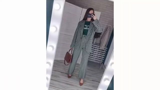 Брючный костюм в клетку смотреть онлайн