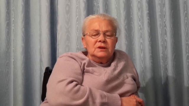 Стих "Поздно длилось то собрание" читает Лидия Пайслер смотреть онлайн