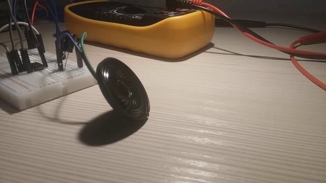 динамик пищалка на схеме смотреть онлайн