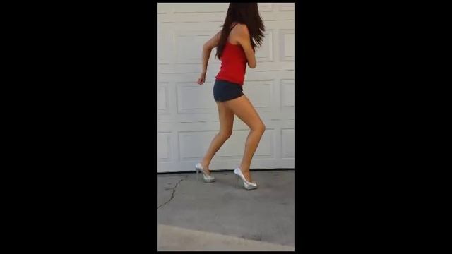 High Heel Shuffler (Clarity) смотреть онлайн