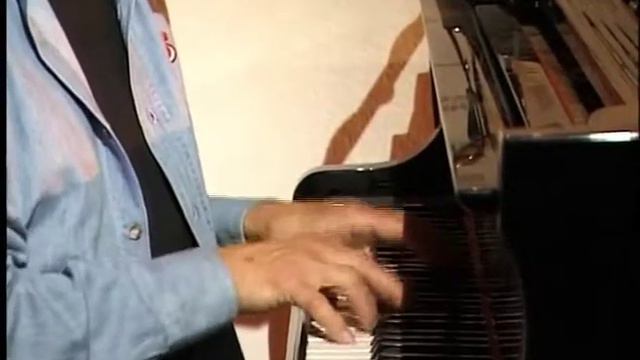 Buddy Greco - The Lady Is A Tramp (The Man, The Music) смотреть онлайн