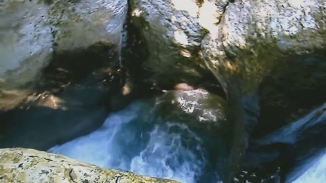 Sakis Rouvas-Namagapas (Lyric Video)