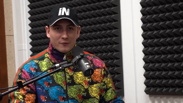 "Без грима" с Анной Буткевич, в гостях - IVAN NAVI смотреть онлайн