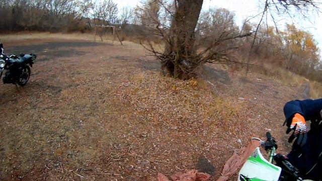 Покатушки с друзьями на мотоциклах, исследуем новые места №4 смотреть онлайн