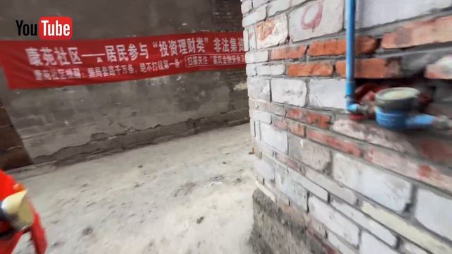Vision of the Lower Class，The largest urban village in Chongqing, China.Or rather, slums смотреть онлайн
