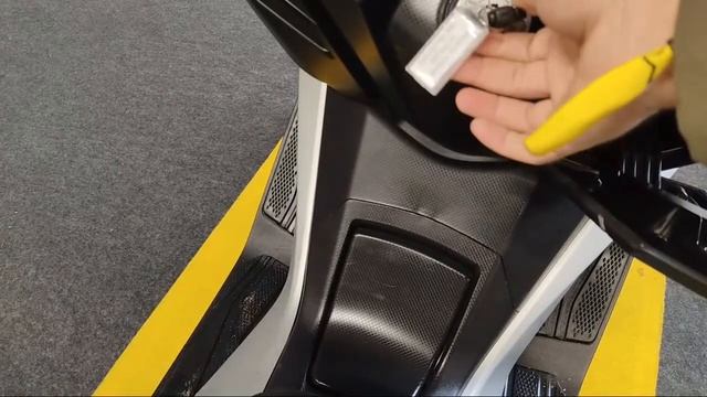 Cruisym 300 Tudo Sobre Ela смотреть онлайн