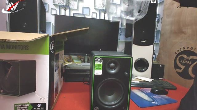 Mackie cr5-x Unboxing Mackie CR5-X 5″ Creative Reference Multimedia Monitors – (Pair) смотреть онлайн