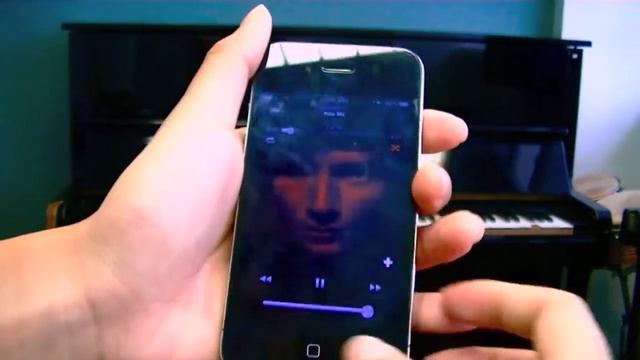 Apple Ad (Alisa and Desiree) 30 second version смотреть онлайн