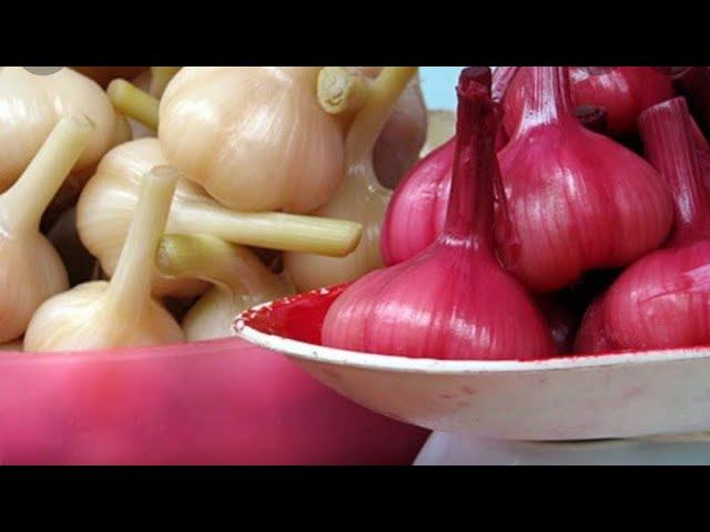 Вкуснее чем на РЫНКЕ! МАРИНОВАННЫЙ ЧЕСНОК на Зиму! Хрустящий и очень Вкусный. смотреть онлайн