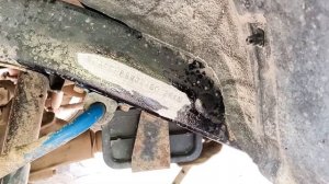 Спасаю номер кузова на раме.