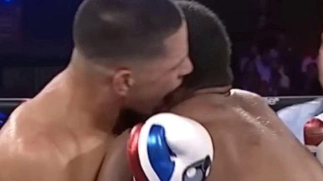 Tim Bradley reacts to Berlanga Biting Angulo 🤮 | Hector Macho Camacho's murder case dismissed!😯 смотреть онлайн