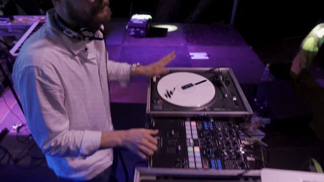 Inwhite X джаз на пруду