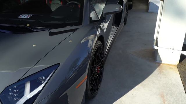QUAVO HUNCHO $700K LAMBORGHINI AVENTADOR IS INSANE 😱 смотреть онлайн